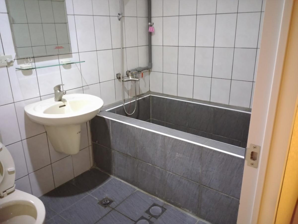 Js Hotspring Hotel Руисуи Екстериор снимка