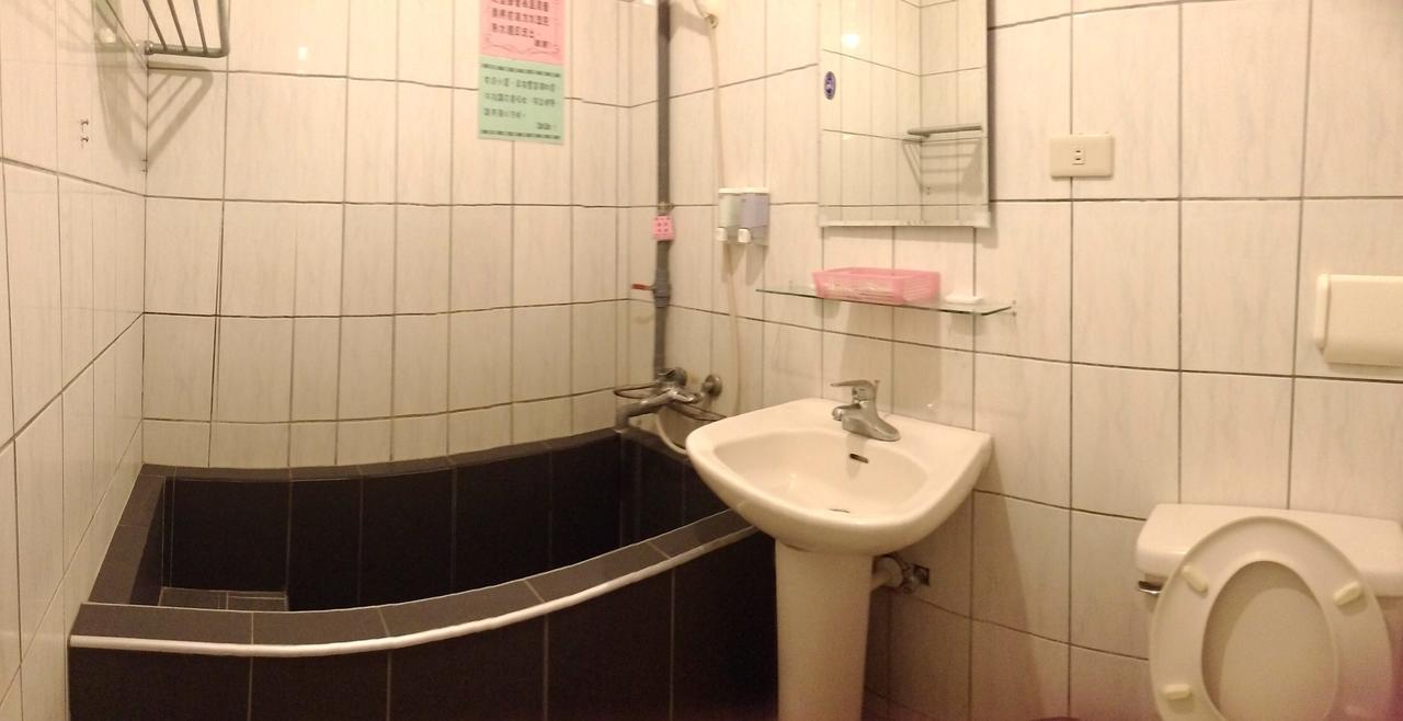 Js Hotspring Hotel Руисуи Екстериор снимка